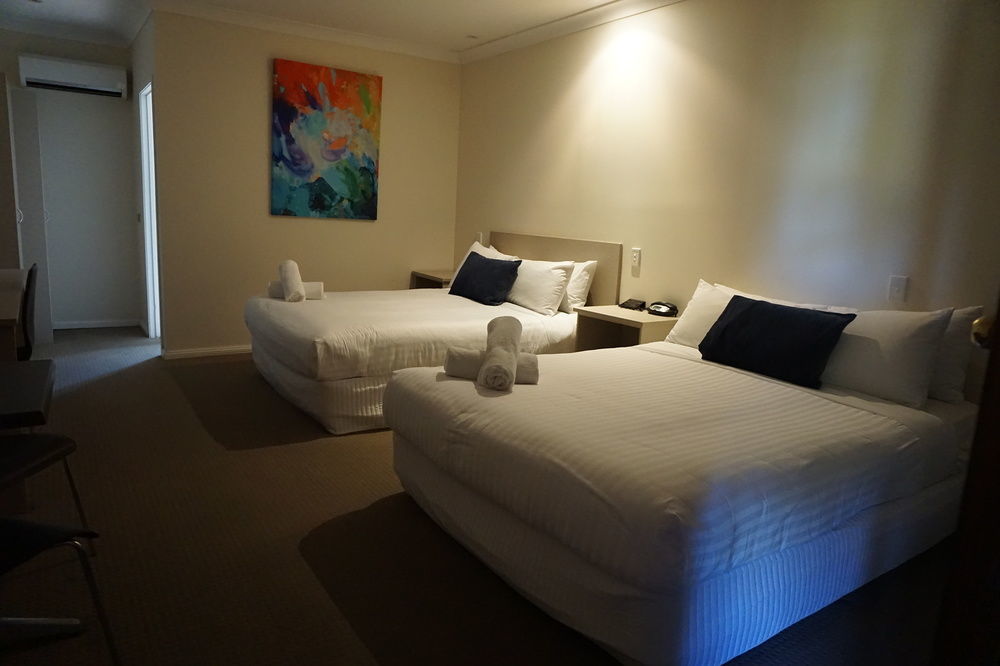 Lincoln Cottage Motor Inn Wagga Wagga Exterior foto